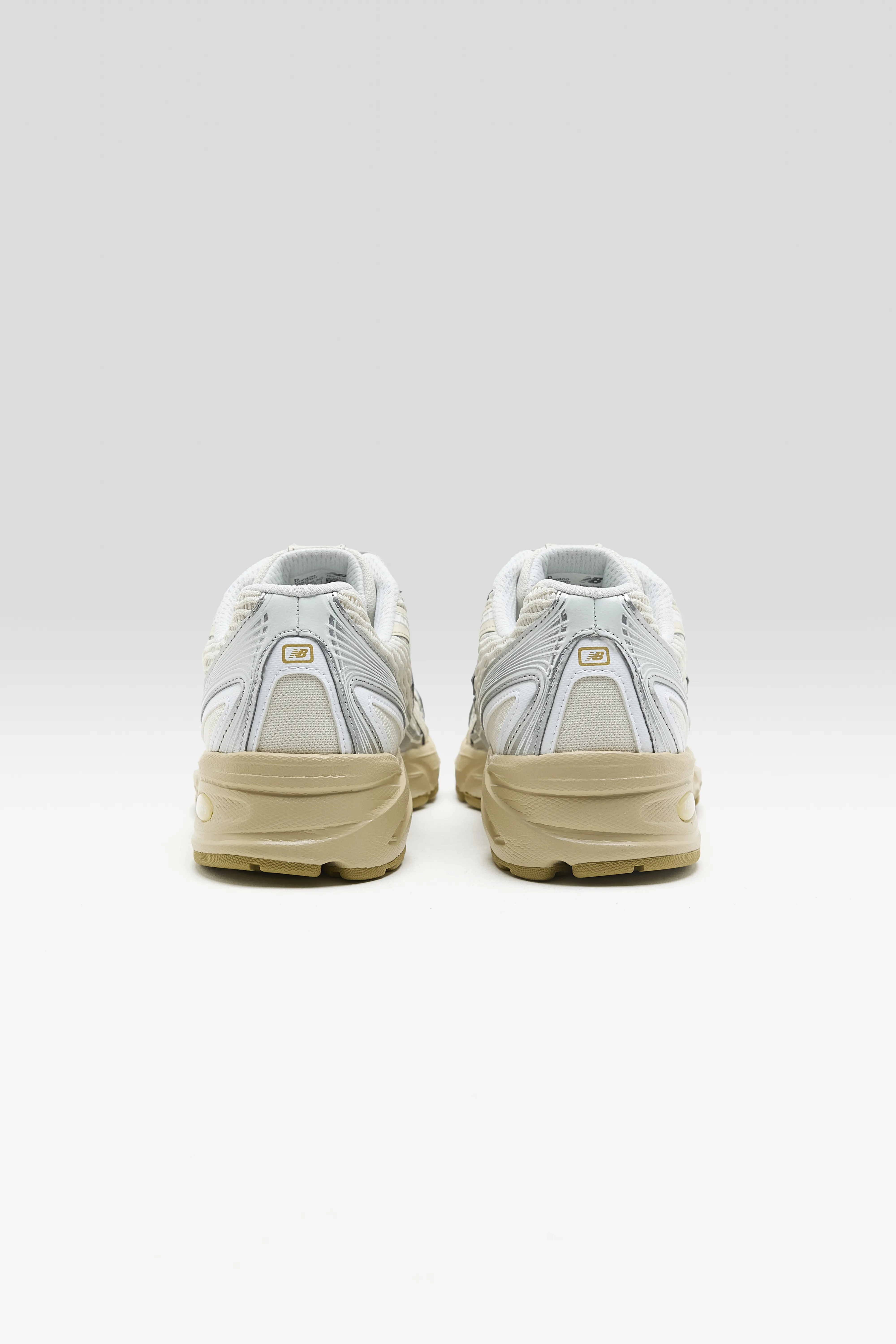 Bellerose 740 for Women  (261 / W / OFF WHITE)