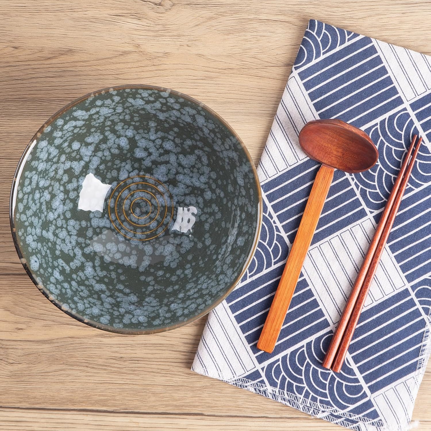 40oz Japanese Ceramic Ramen Bowl Set of 2 with Chopsticks and Spoons for Pho Udon Asian Soup Noodles (Jade Speck)