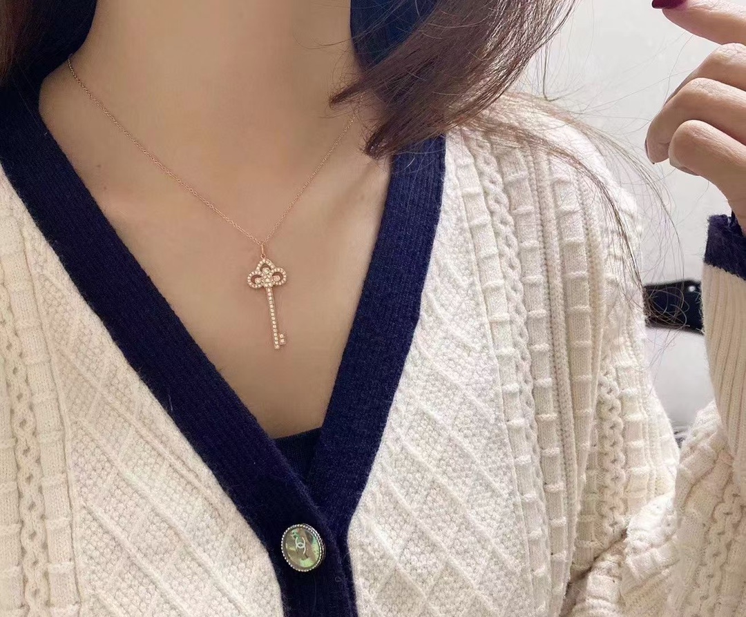 Tiffany Full Diamond Crown Key Pendant Necklace - Original Replica Club