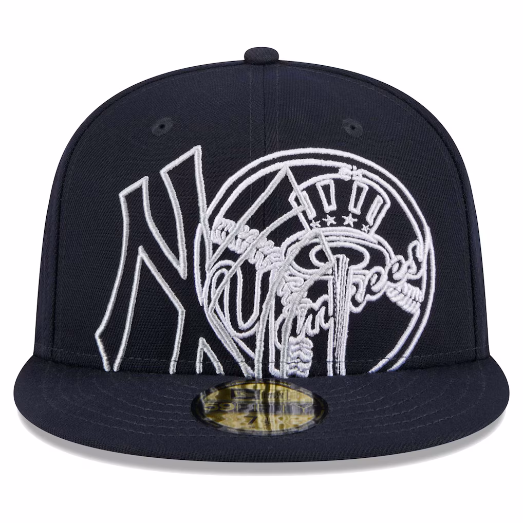 Front view of the New York Yankees navy blue 59FIFTY fitted cap displaying a large, overlapping NY graphic.