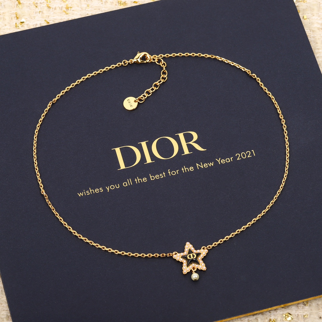 Dior Black Star Pendant Necklace - Original Replica Club