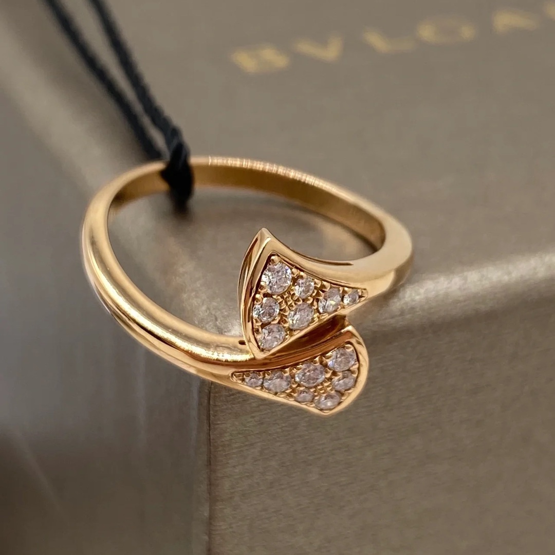Bvlgari Diamond Divas' Dream Ring - Original Replica Club