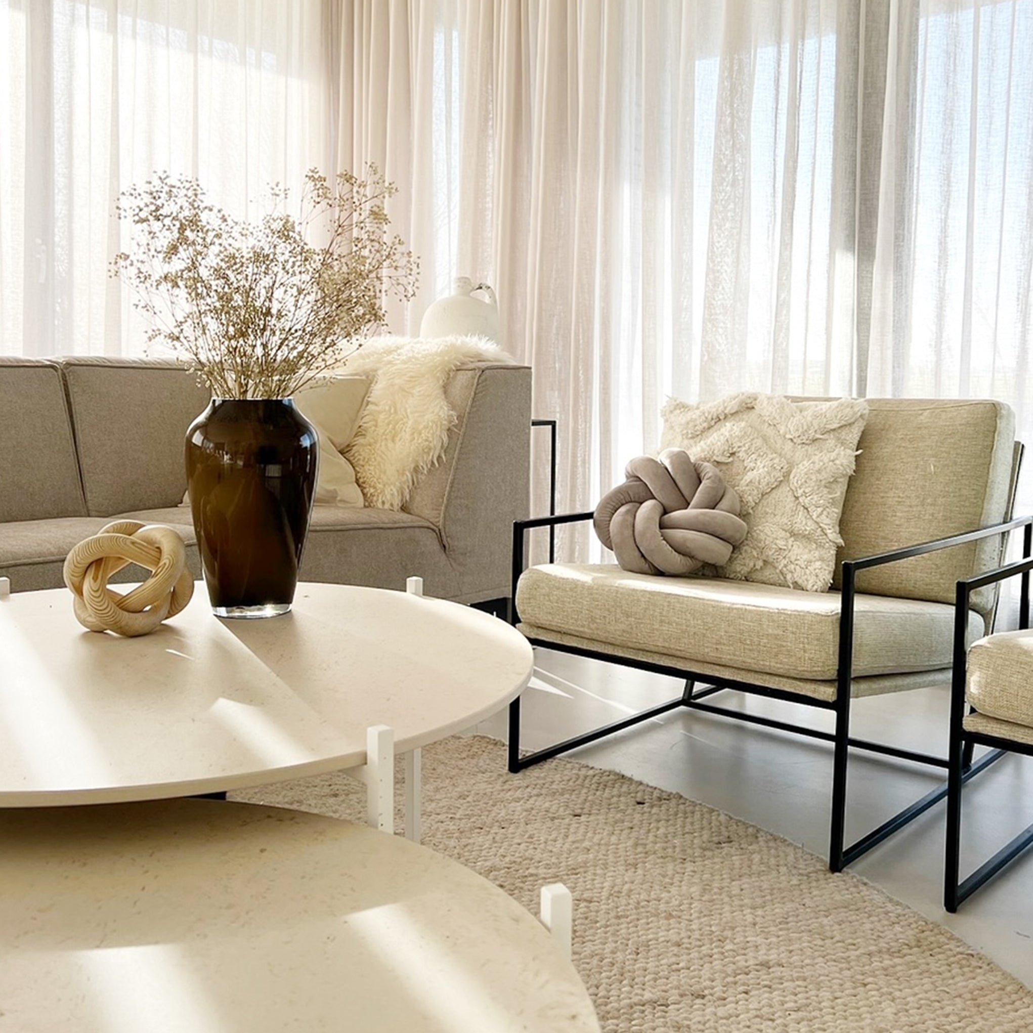 QUVIO Kussen knot - Grijs