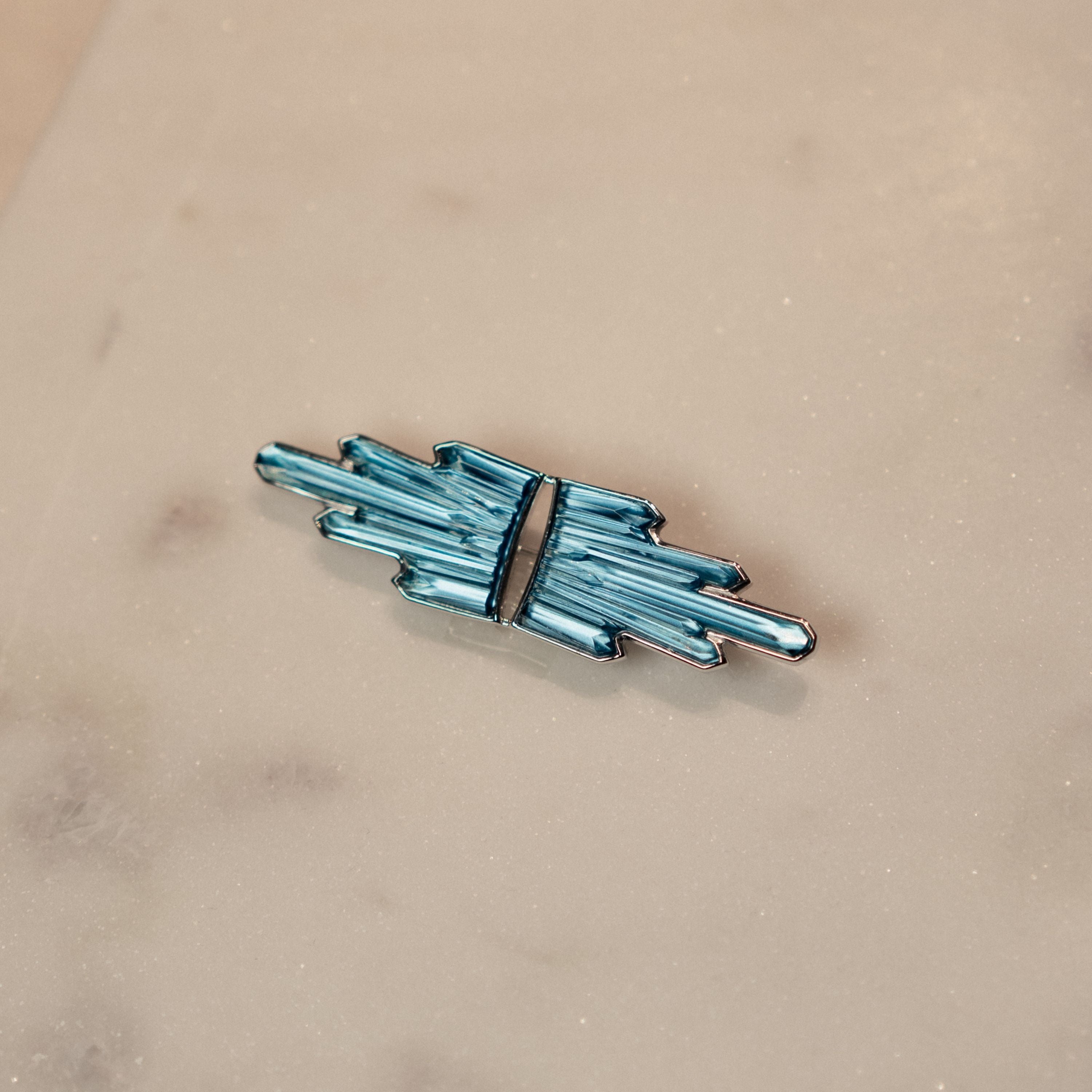 BROCHE TERRAMINERAL - CRISTAL BLEU PERSÉPOLIS, ARGENT