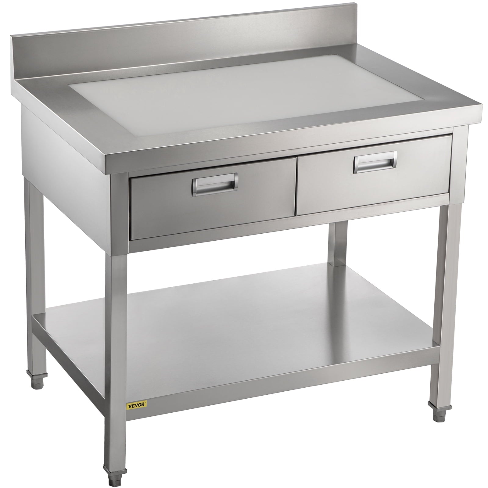 Kitchen & Dining