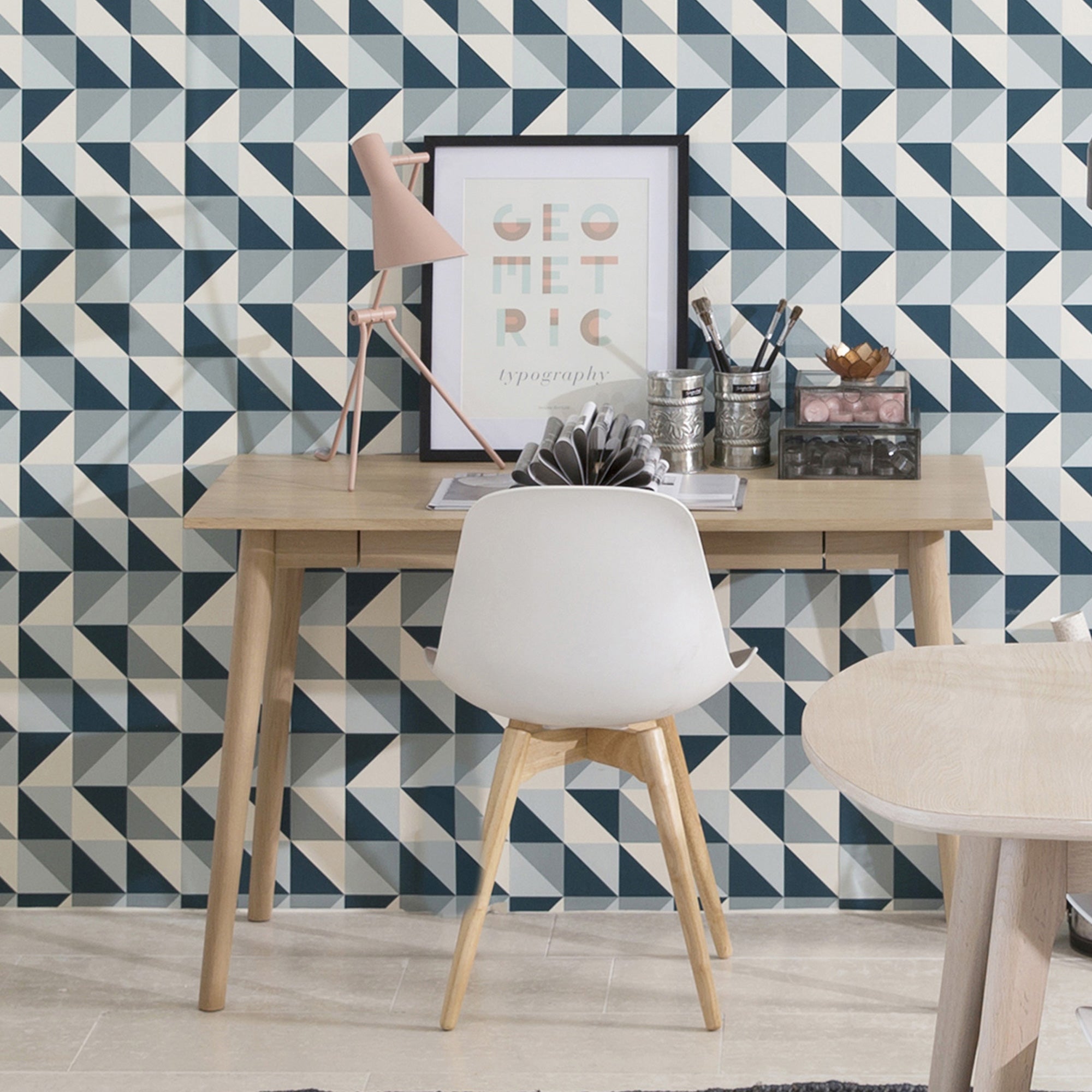 by fonQ basic Twan Bureau