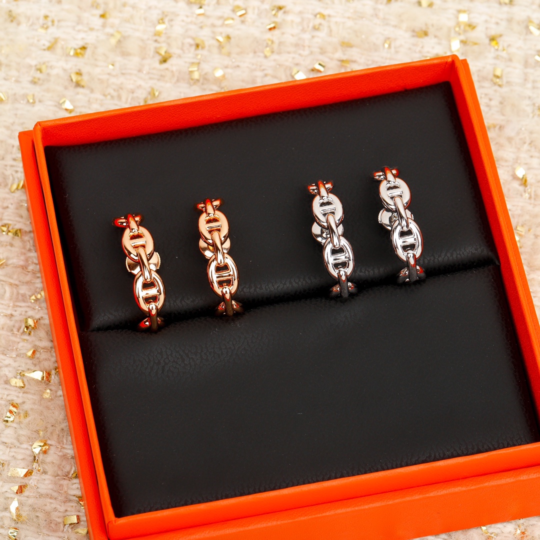 Hermes Pig Nose Half Hoop Earrings - Original Replica Club