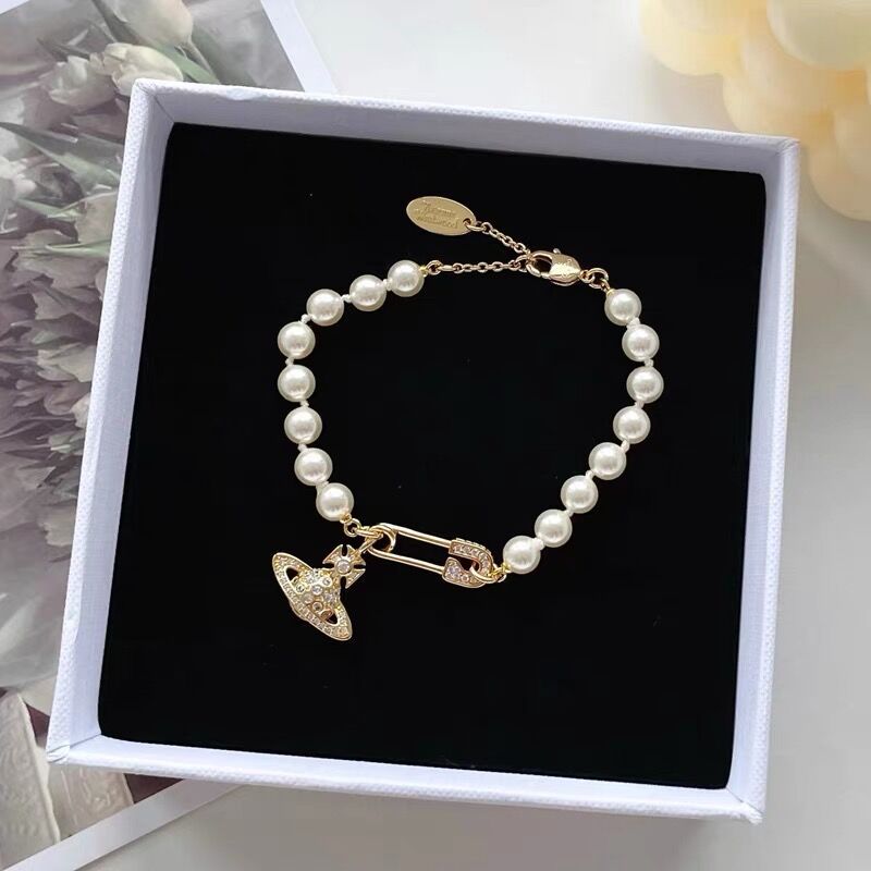 Vivienne Westwood Pearl Bracelet - Original Replica Club