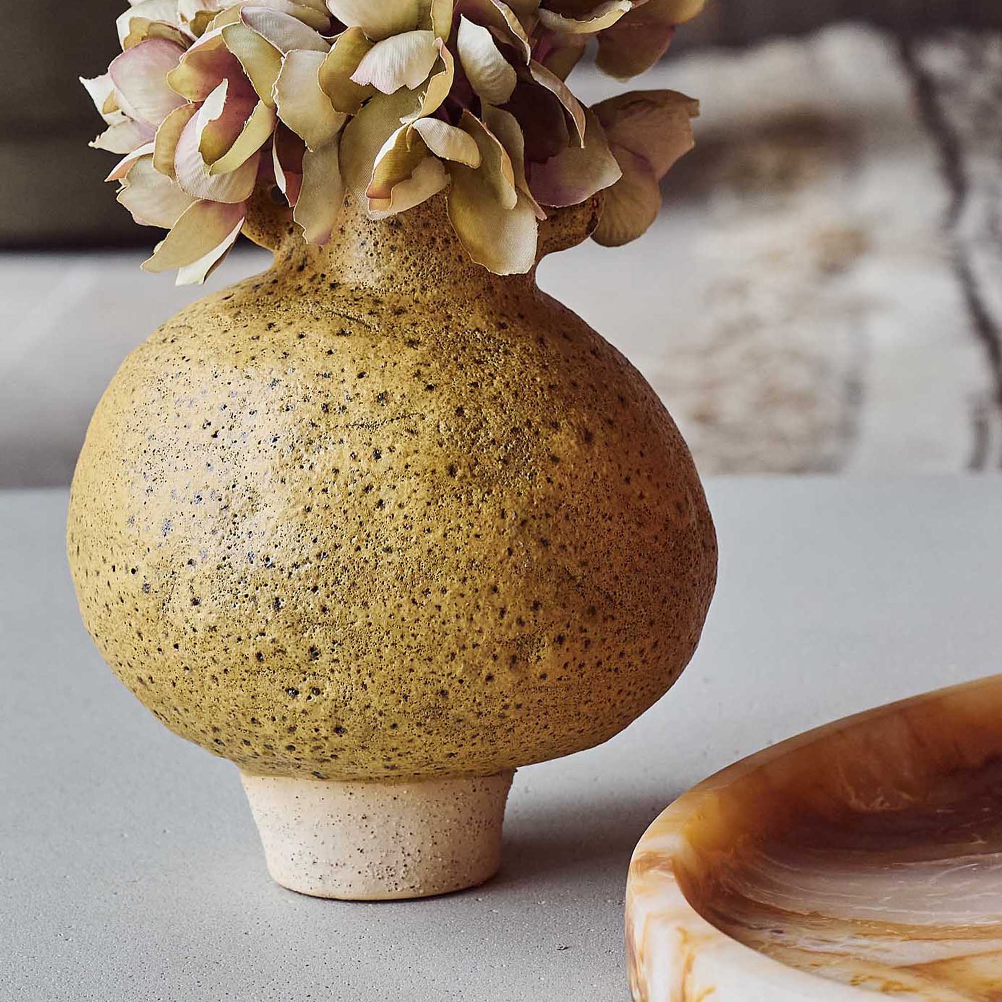 Bera Ceramic Vase