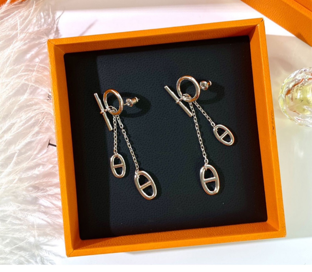 Hermes Pig Nose Tassel Earrings - Original Replica Club