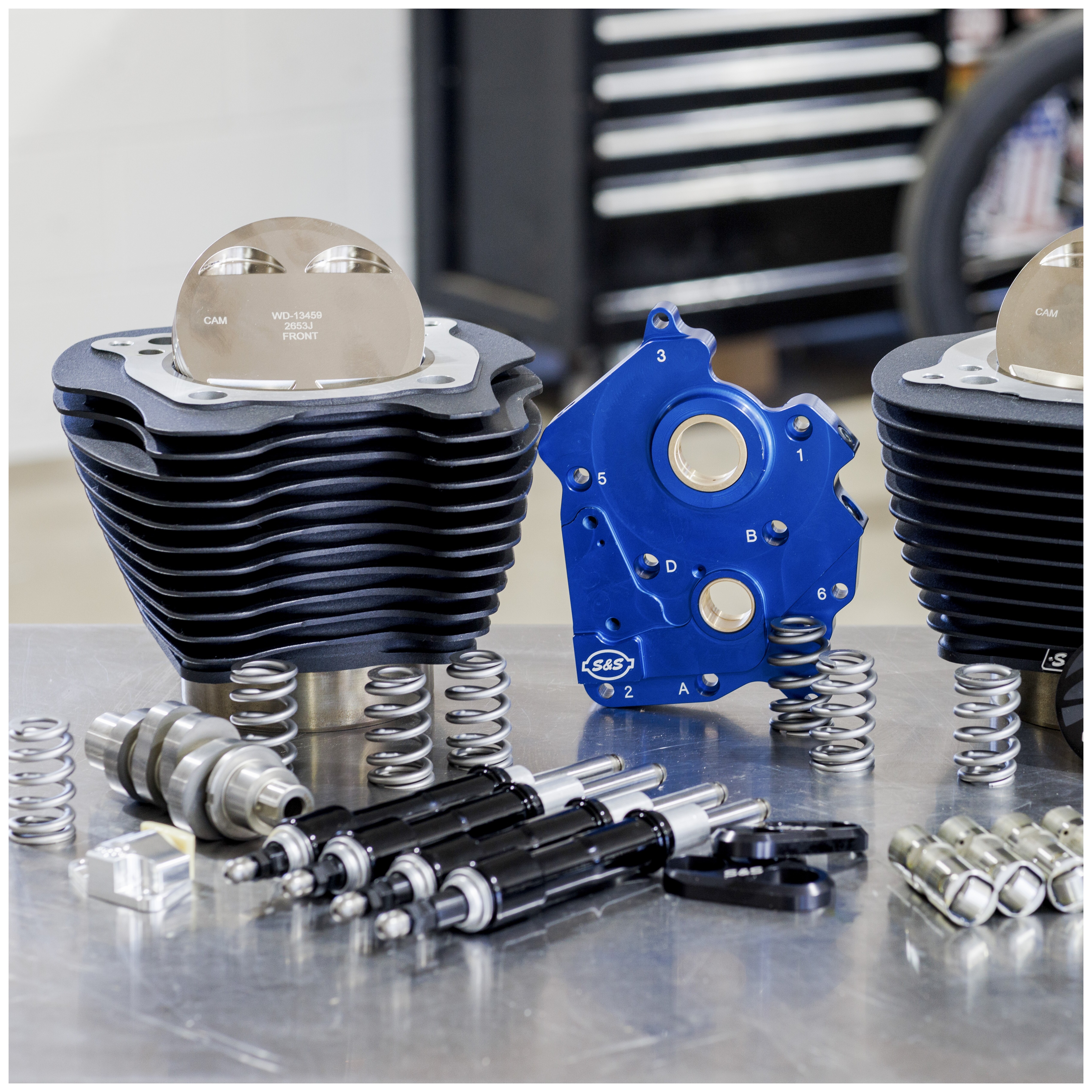 SportsBikeShop S&S Cycle 129