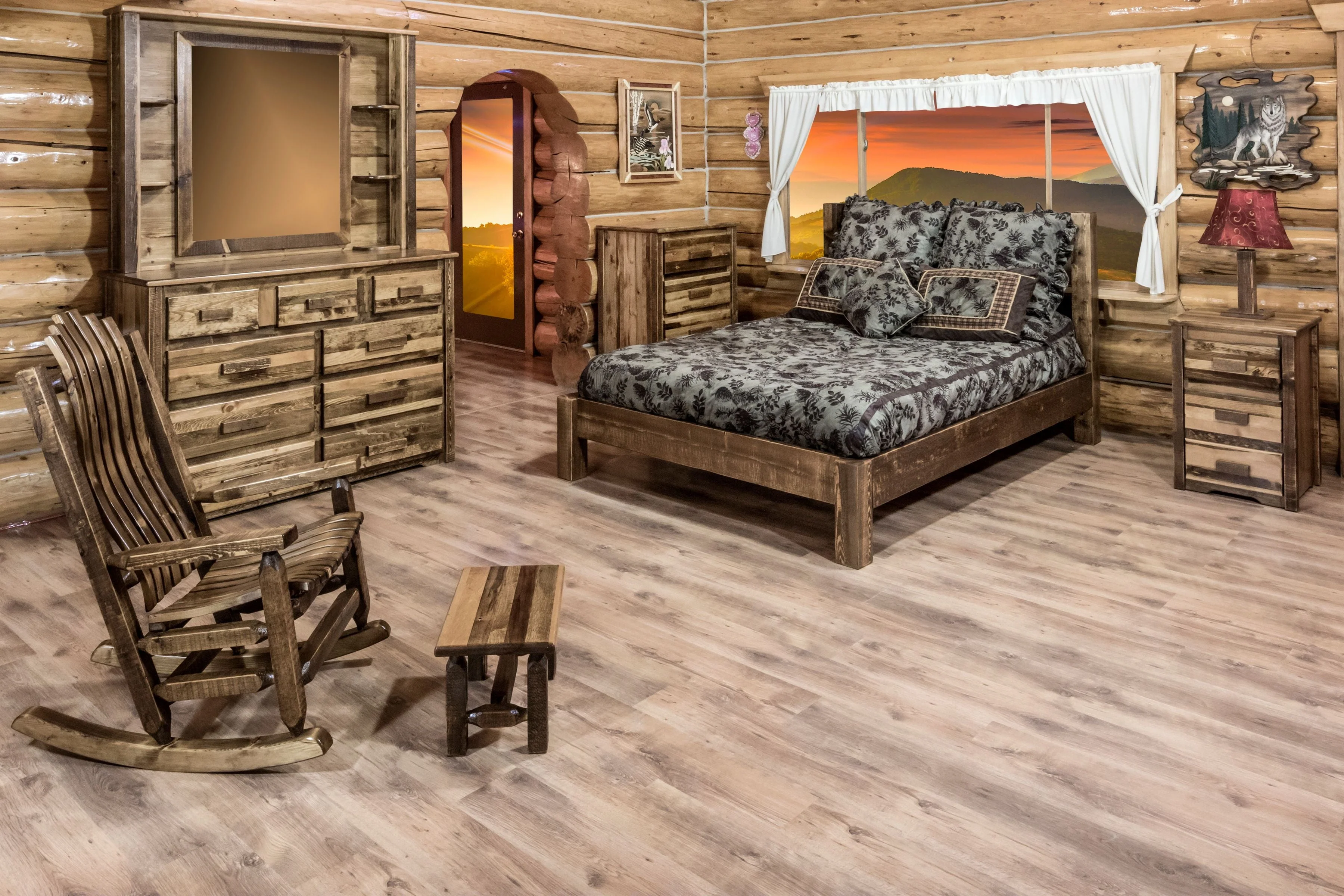 Homestead Collection Full Platform Bed, Stain & Clear Lacquer Finish - Image 3