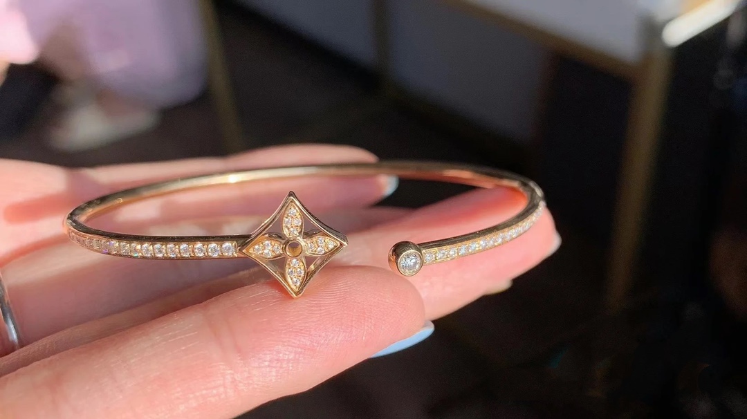 Louis Vuitton Dainty Diamond Open Cuff Bangle Bracelet - Original Replica Club