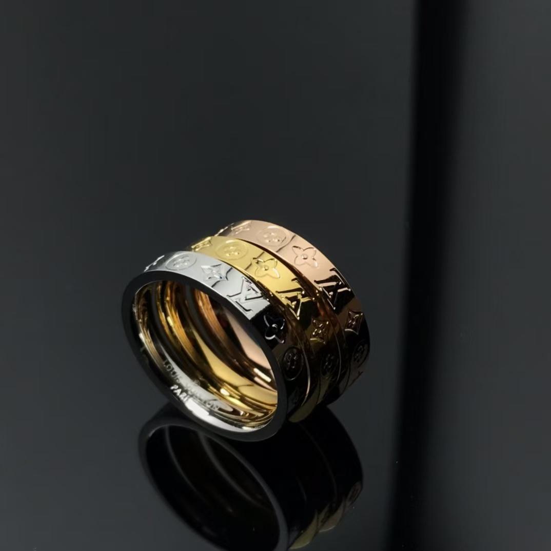 Louis Vuitton Pattern Debossed Ring - Original Replica Club