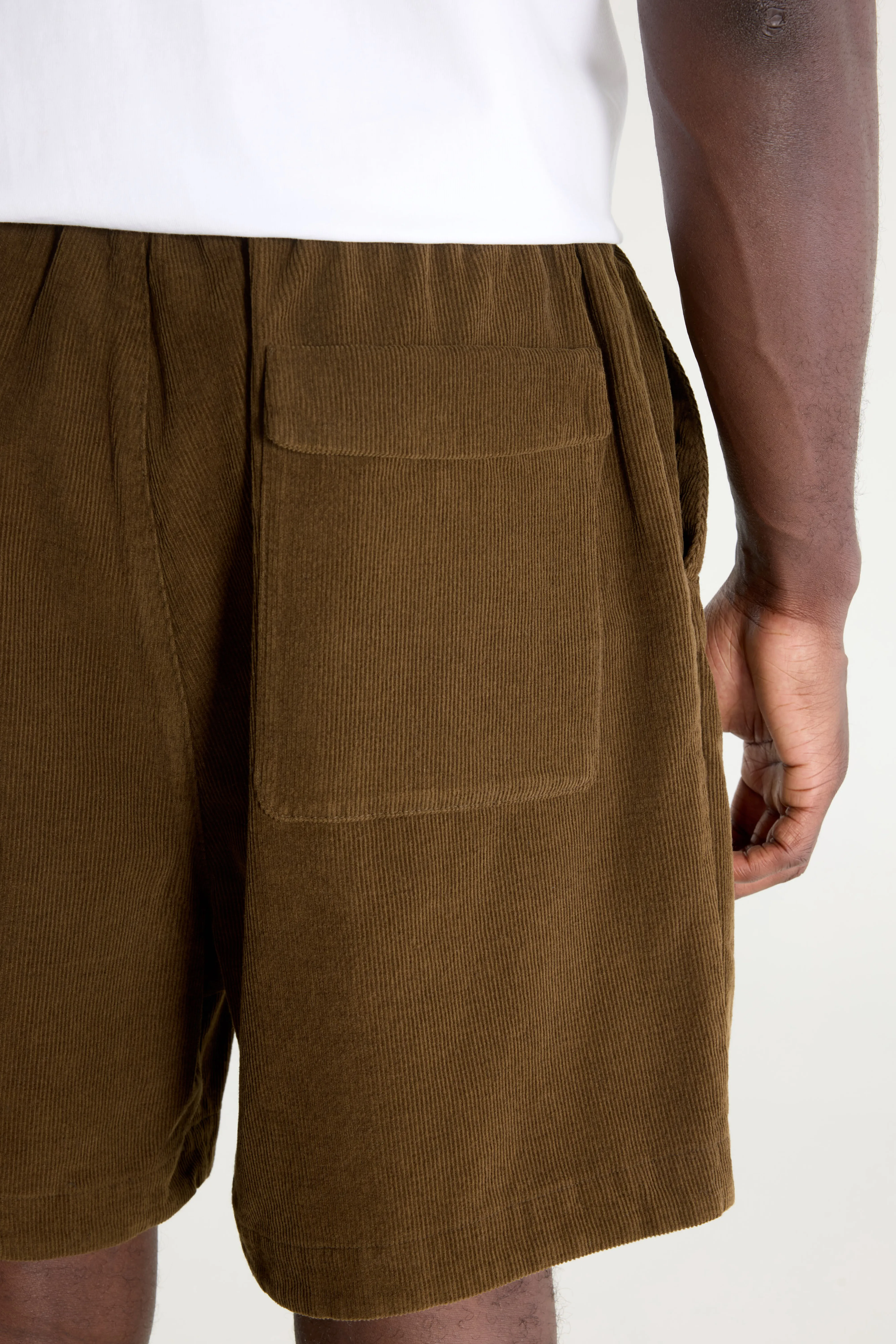 Bellerose Jug loose shorts (261 / M / OLIVE)