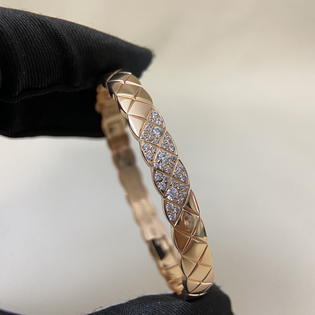 Chanel Coco Crush Bangle Bracelet - Original Replica Club
