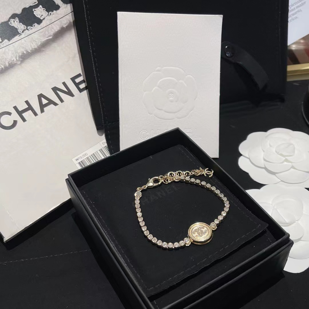 Chanel Full Diamond Round Tag Bracelet - Original Replica Club