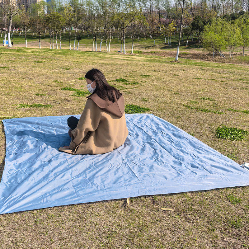 Portable Lightweight 210D Polyester 210*200CM Oversized Waterproof Beach Blanket Summer Travel Beach Accessories Sand Beach Mat