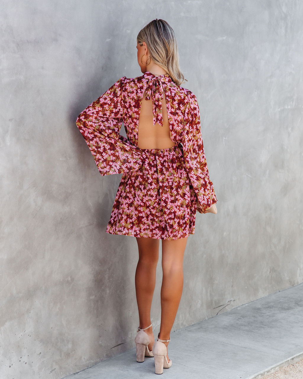 Serenity Floral Bell Sleeve Mini Dress - Se7enfashion