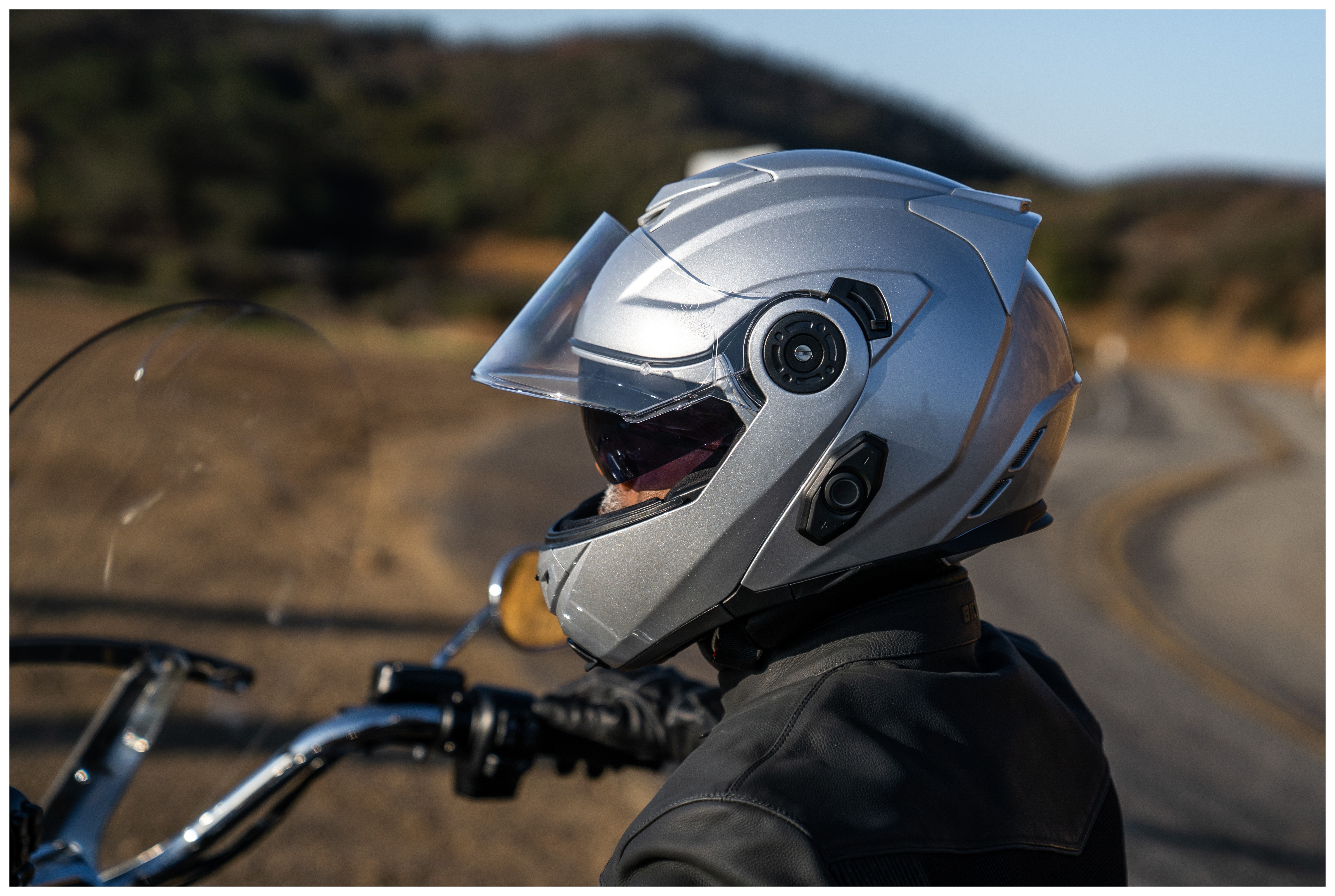 SportsBikeShop BILT Techno 3.0 Modular Sena Bluetooth Helmet (XL)