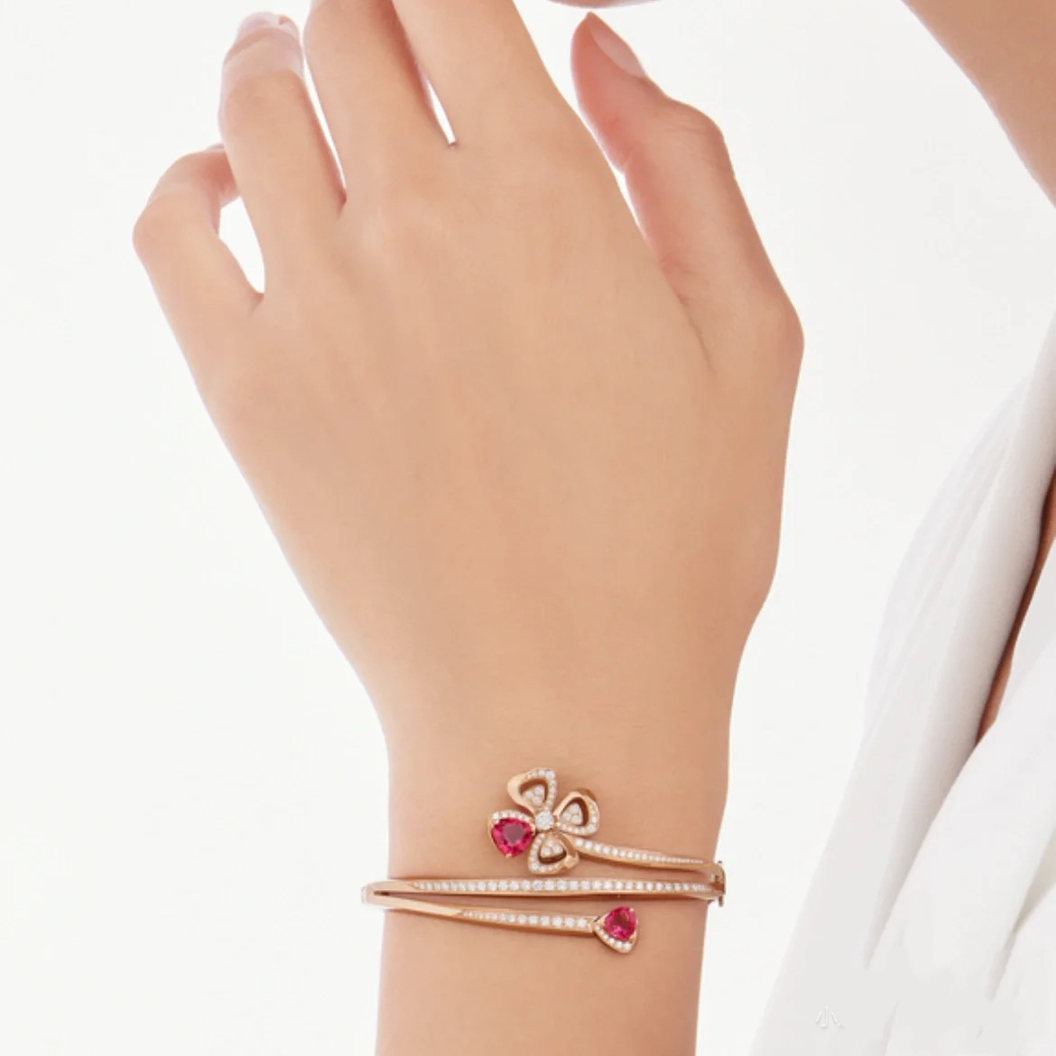 Bvlgari Red Gem Fiorever Bracelet Rose Gold - Original Replica Club