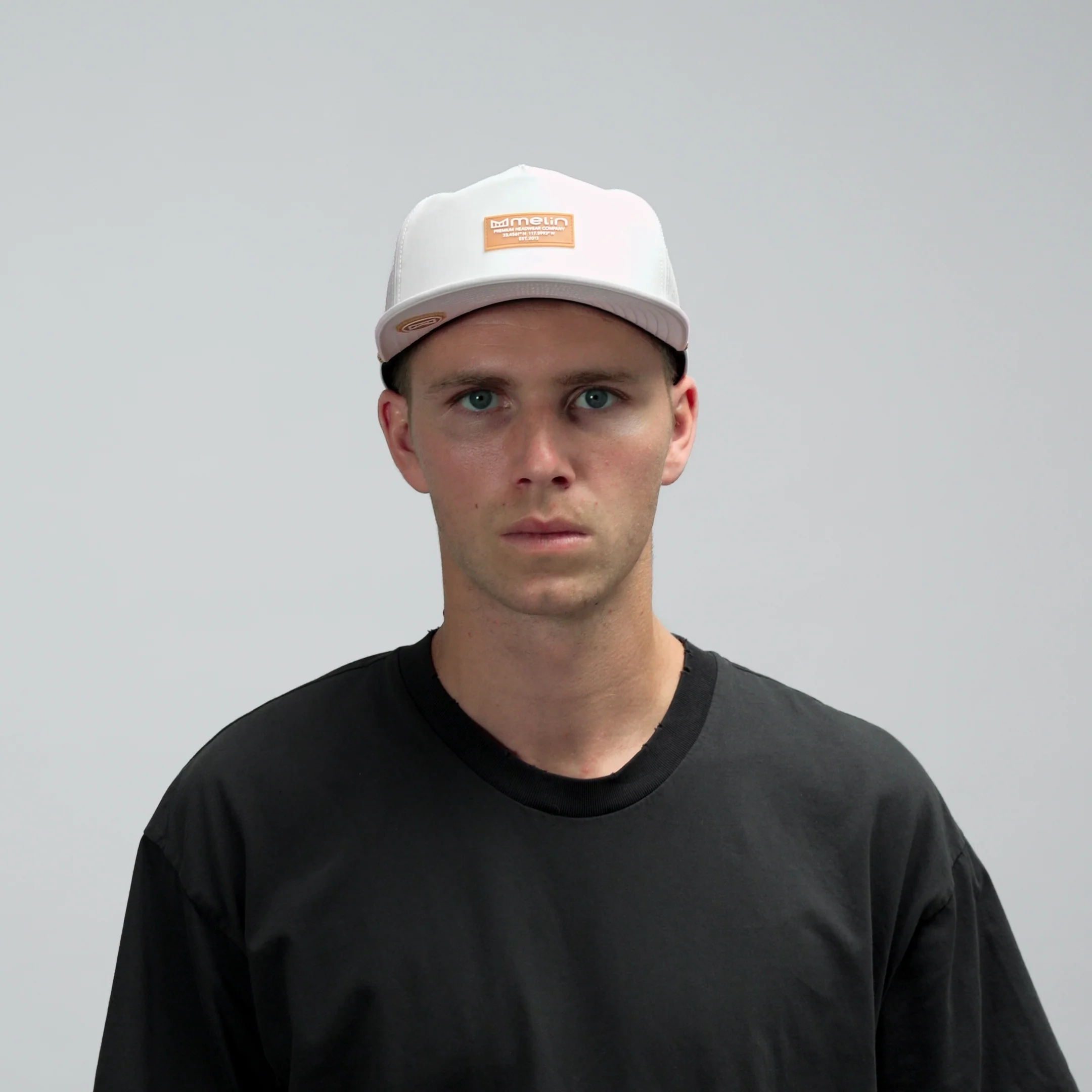 Coronado Brick Hydro - White / Gum