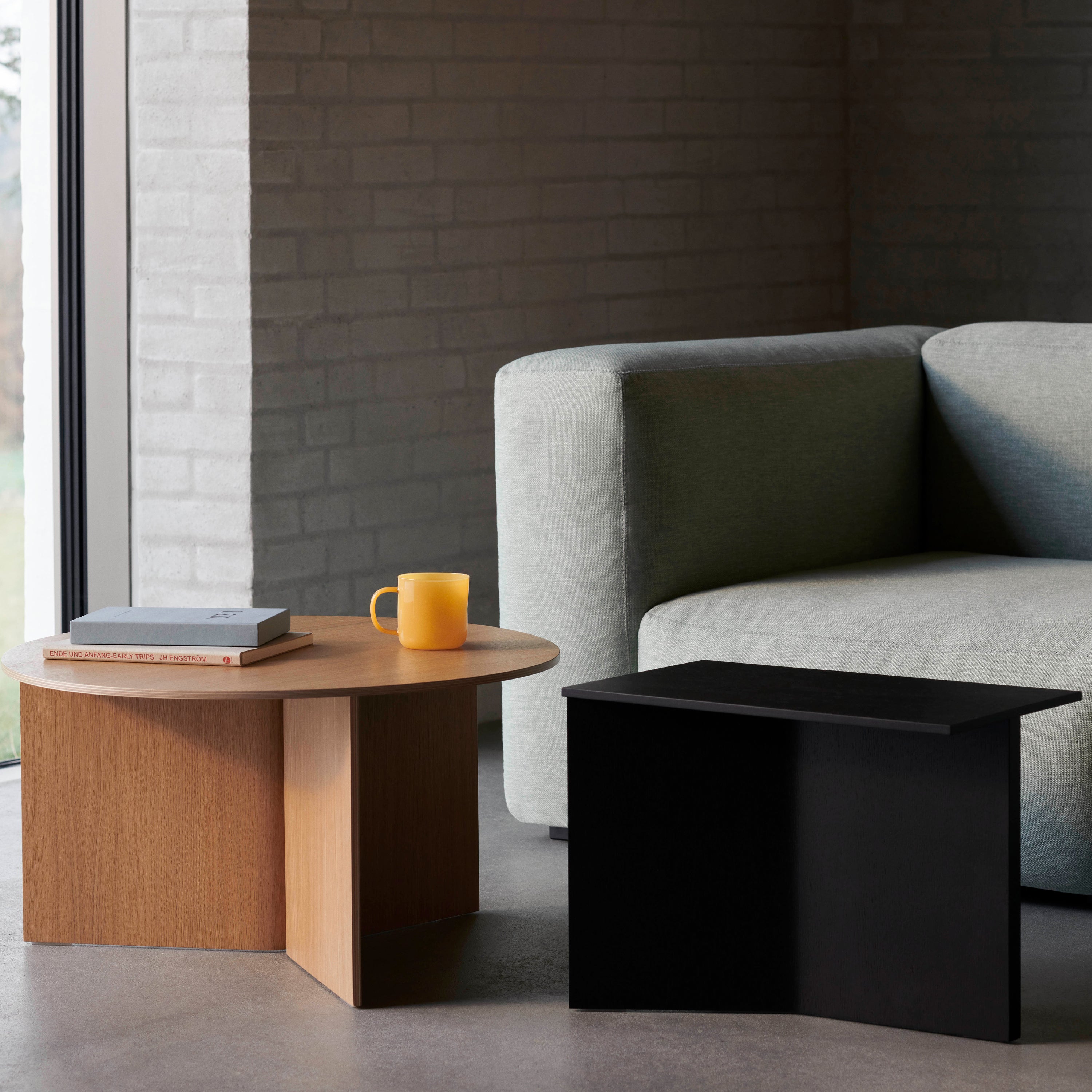 HAY Slit Table Wood Round XL Bijzettafel - Ø 65 cm - Oak