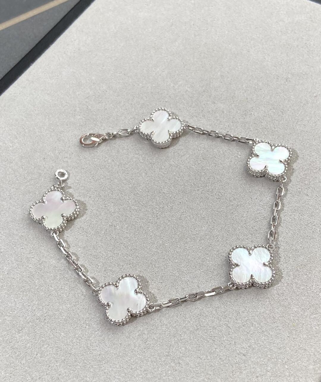 VCA White Clover Vintage Alhambra Bracelet, 5 Motifs - Original Replica Club