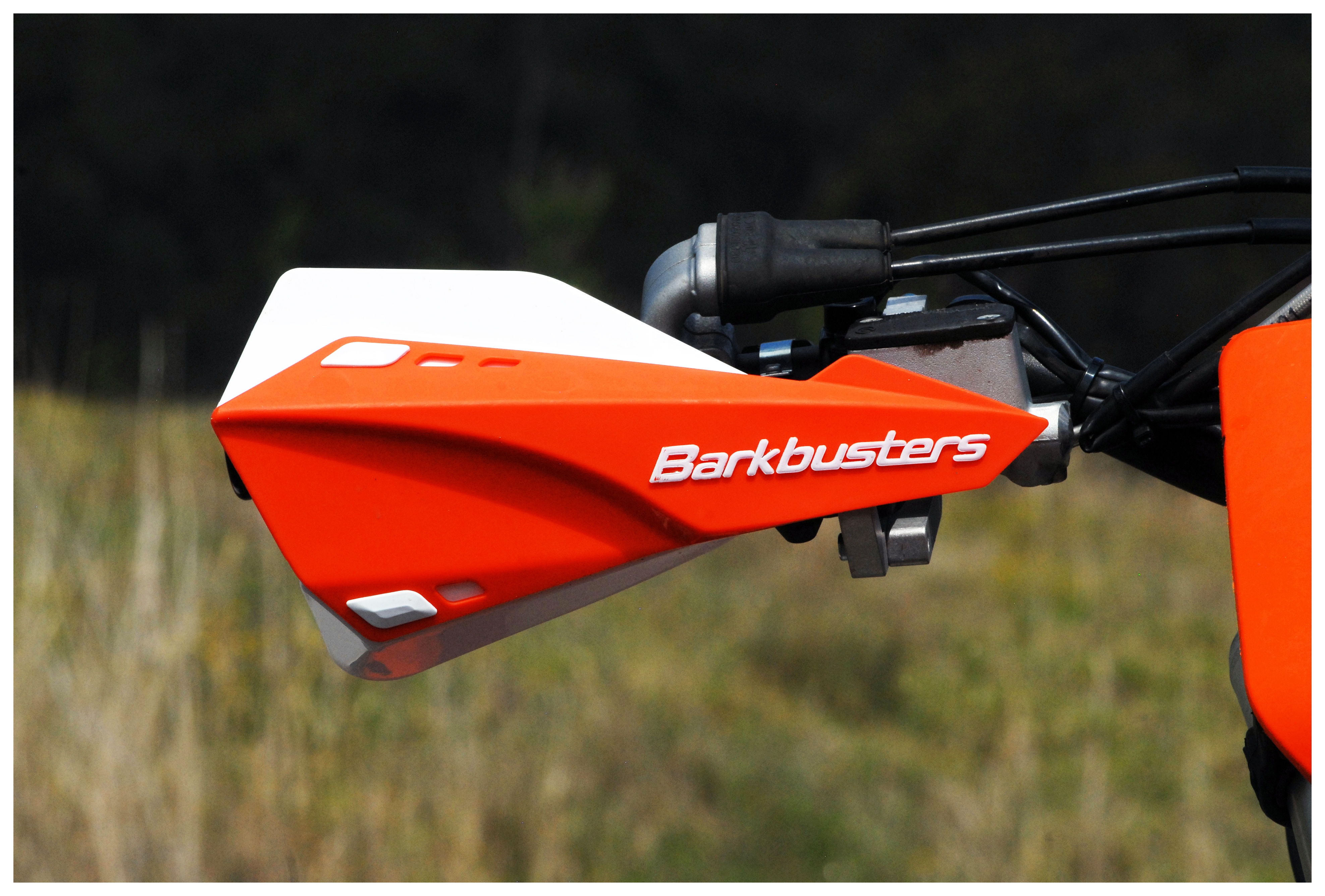 SportsBikeShop Barkbusters Sabre MX Handguards