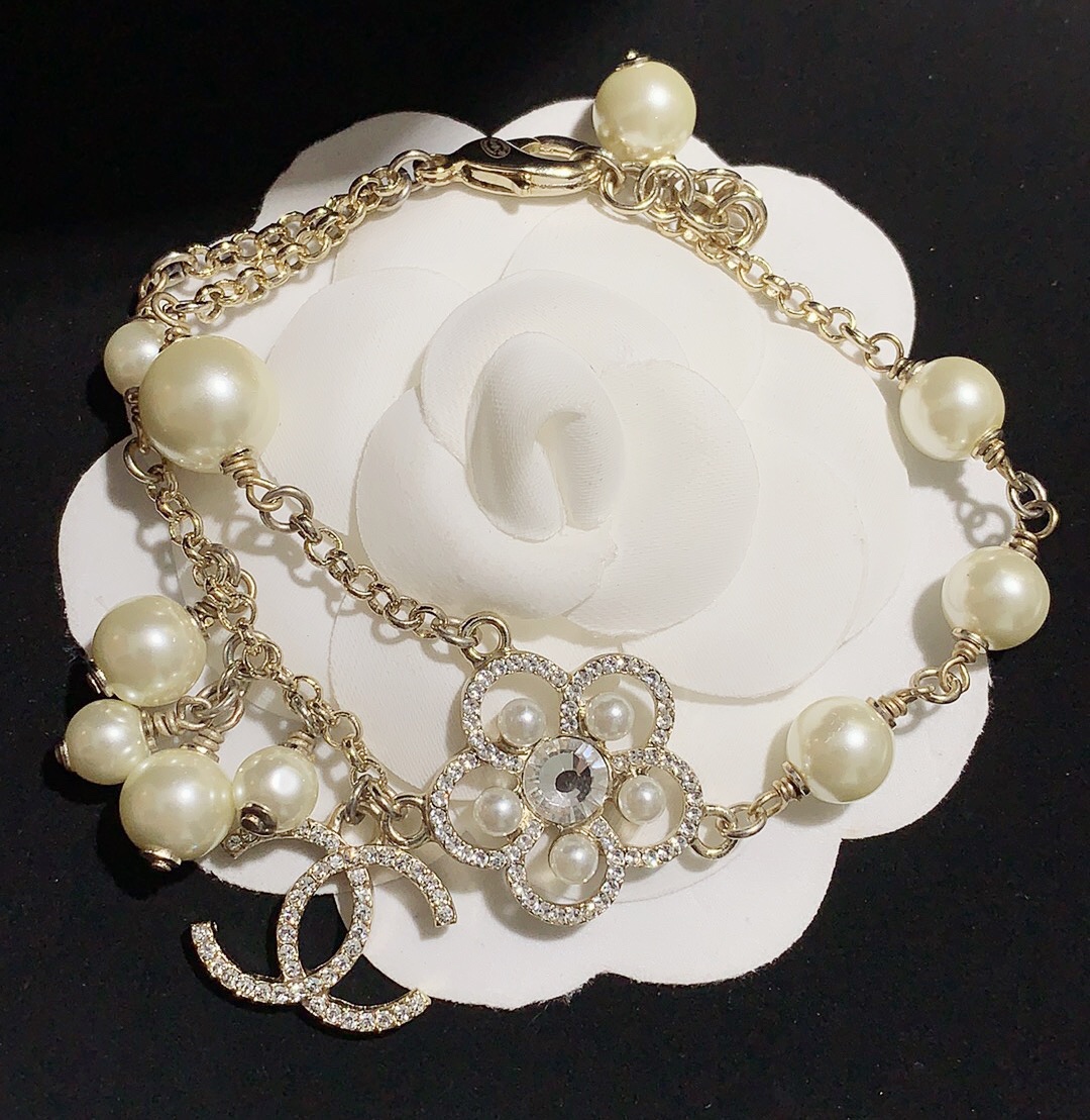 Chanel Pearl Flower Chain Bracelet - Original Replica Club