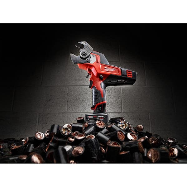Milwaukee M12 12V Lithium-Ion Cordless 600 MCM Cable Cutter Kit With One 3.0Ah Battery, Charger And Hard Case - Image 8 Milwaukee M12 12V Lithium-Ion Cordless 600 MCM Cable Cutter Kit With One 3.0Ah Battery, Charger And Hard Case - Image 8