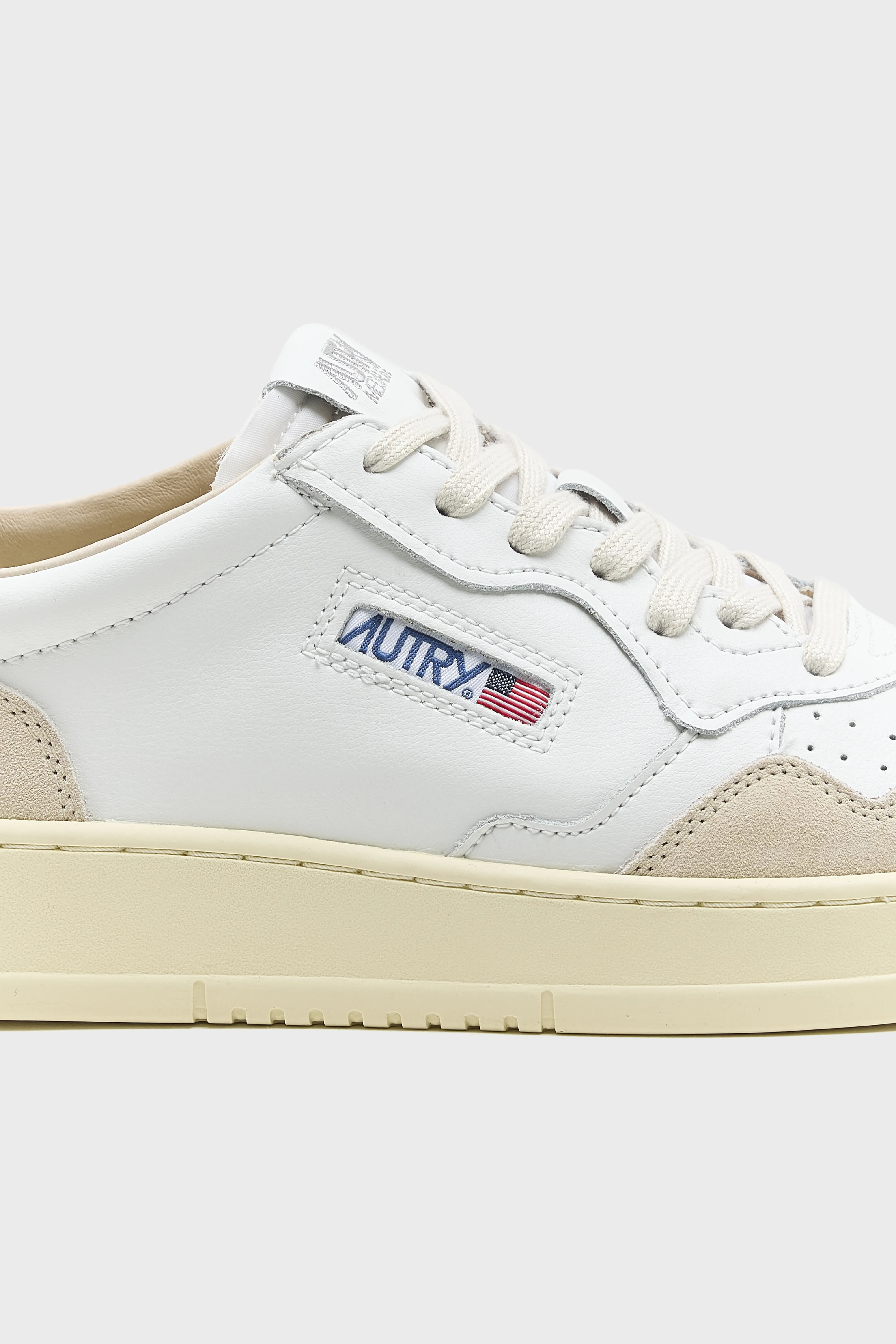 Bellerose Medalist Low for Men  (252 / M / WHITE)