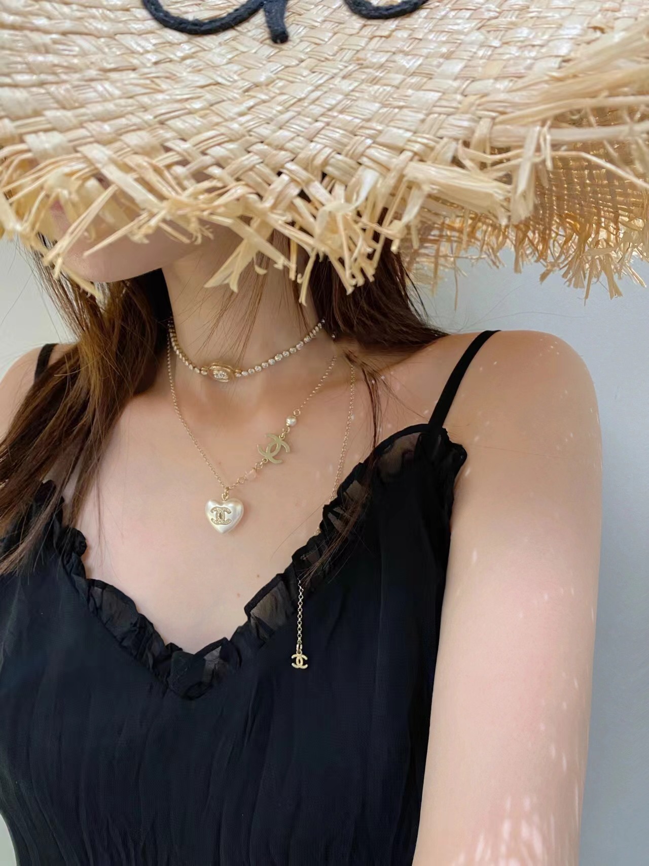 Chanel Pearl Love Heart Pendant Necklace - Original Replica Club