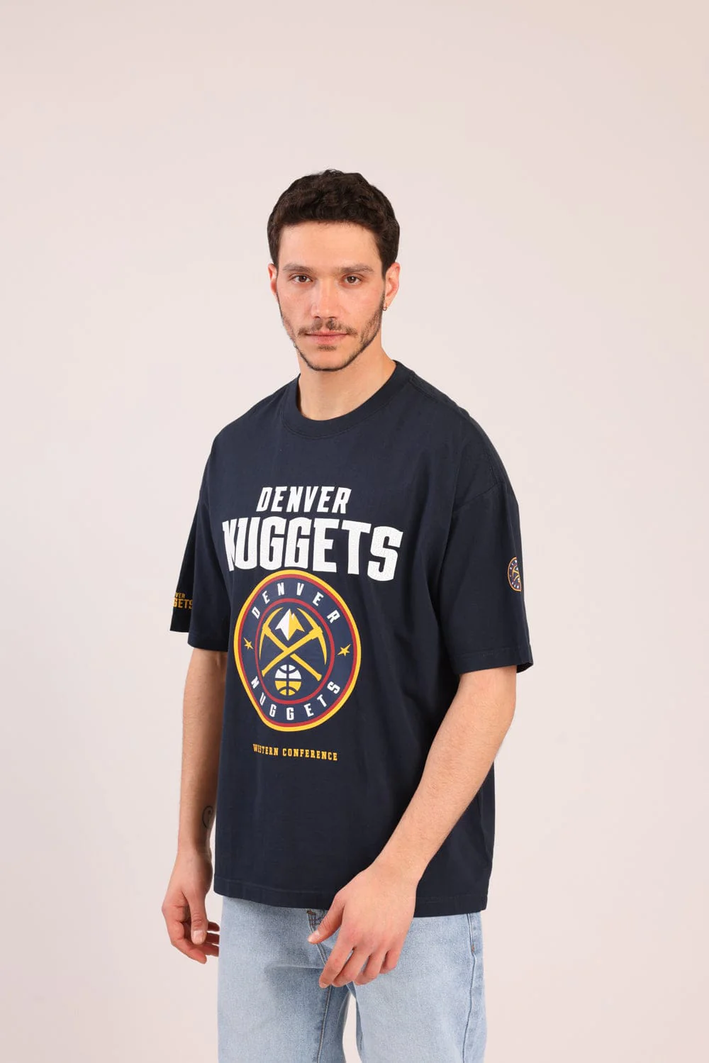 חולצה ממותגת NBA