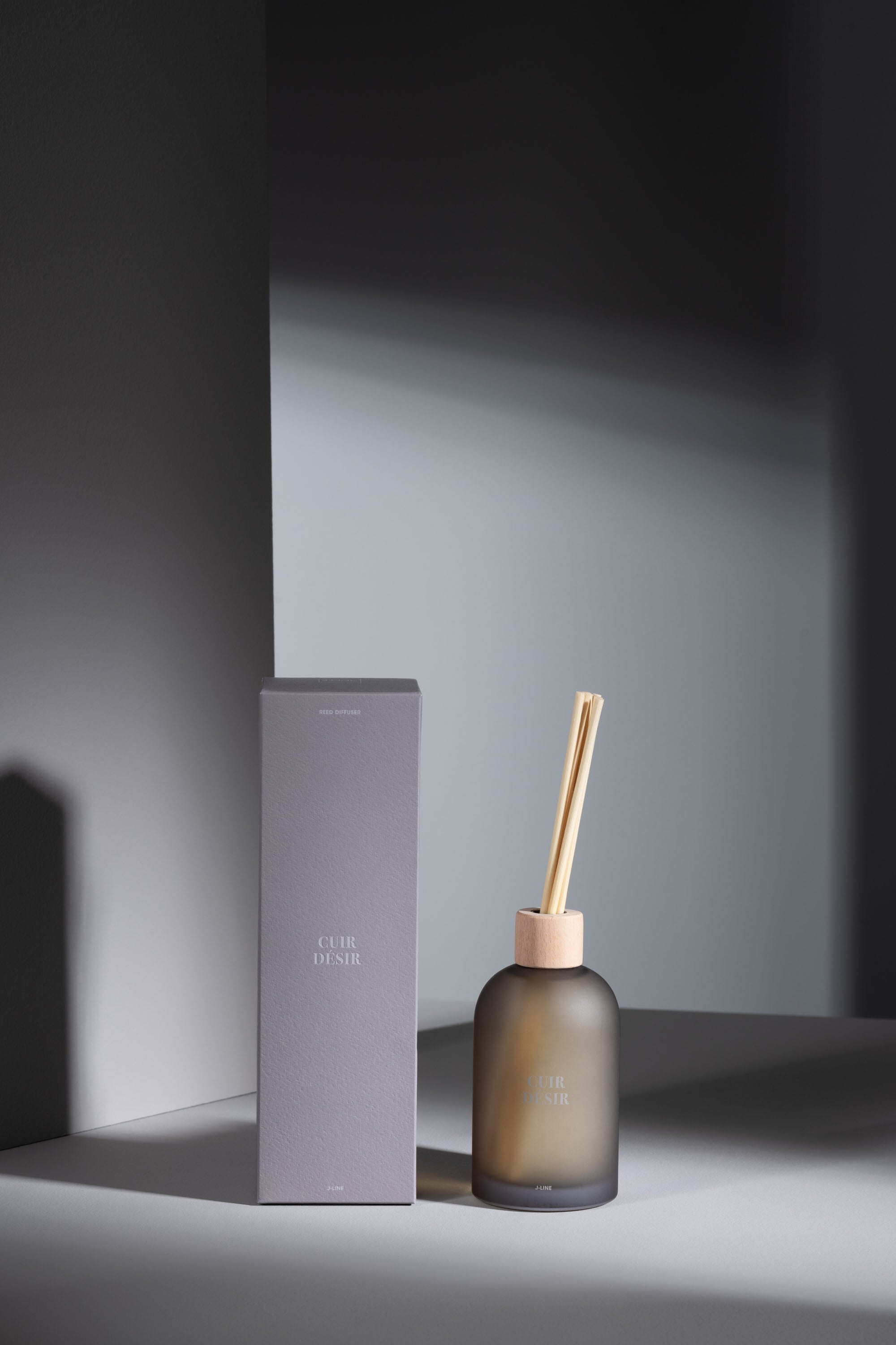 J-Line geurstokjes Accords Essentiels - Cuir Désir - bruin -