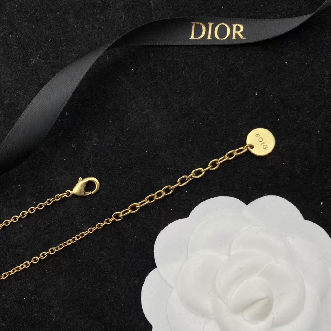 Dior Letters Heart Necklace and Earrings - Original Replica Club
