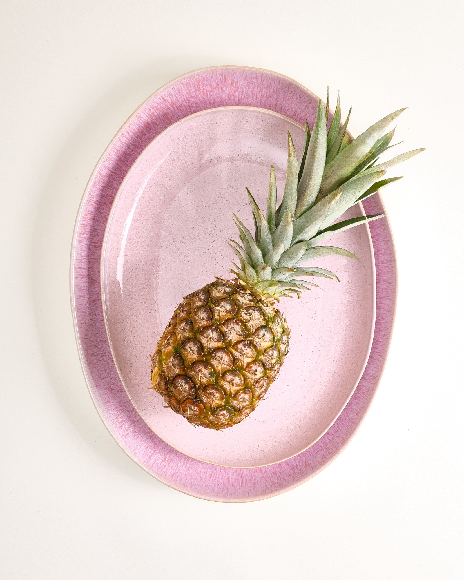 Areia Servierplatte L oval rosé