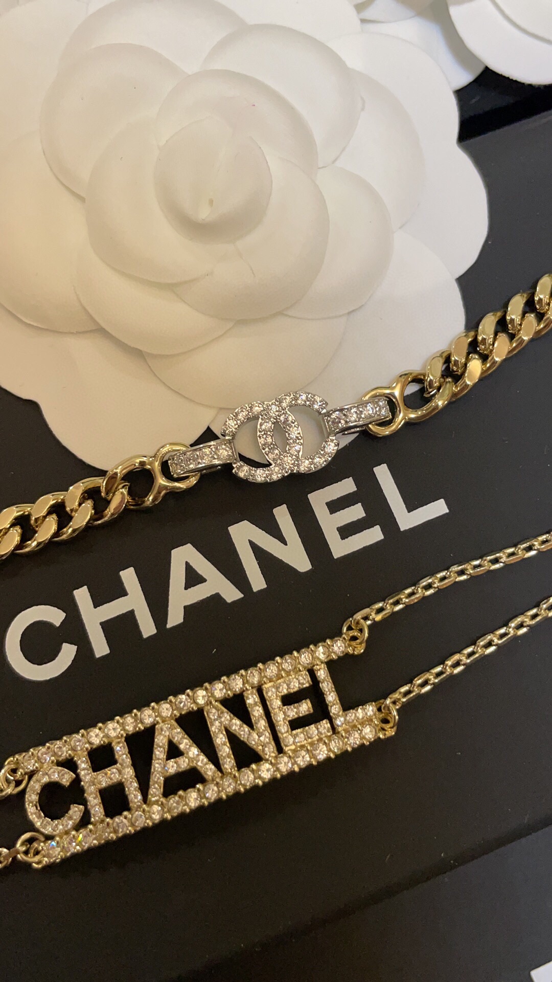 Chanel Mixed Color Cuban Chain Bracelet Earrings Choker Necklace - Original Replica Club