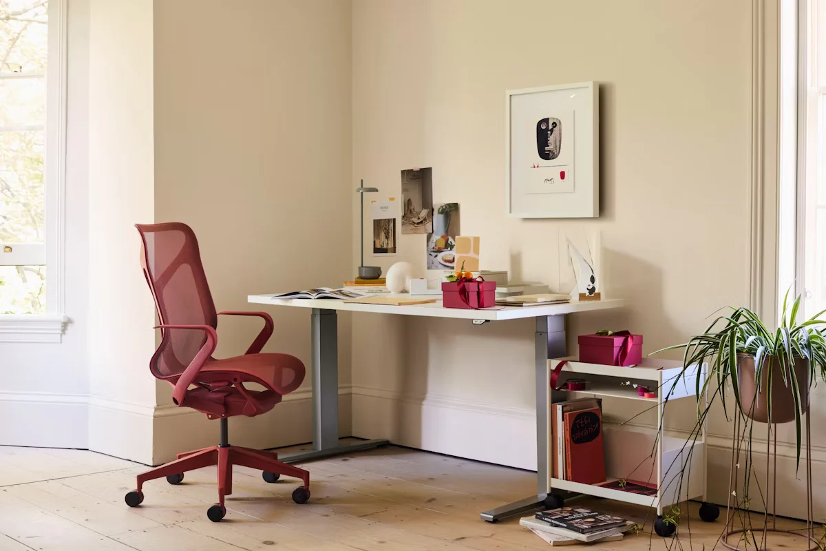 Cosm Chair, High Back