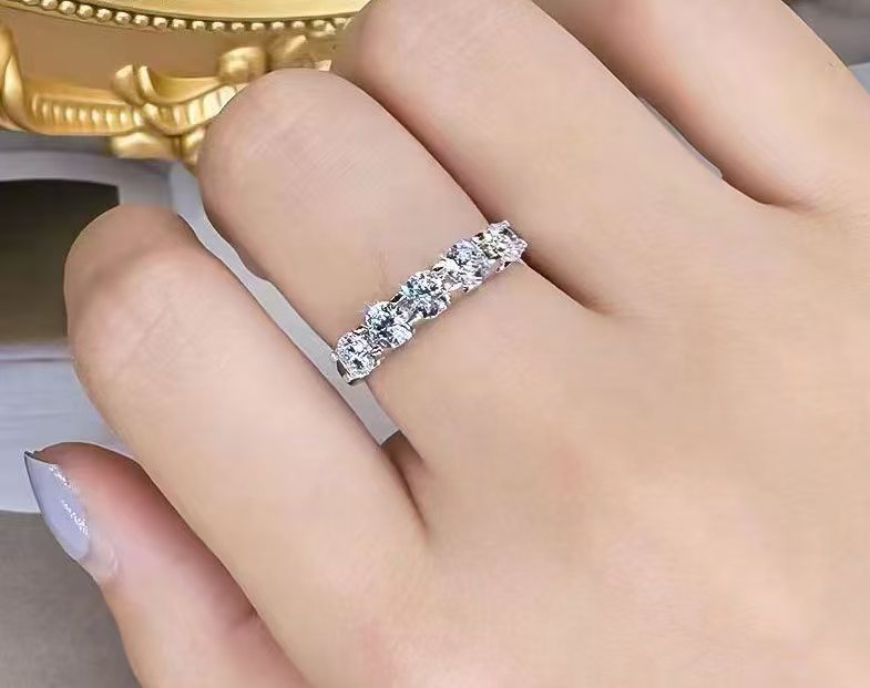 Tiffany Forever Band Ring - 7 Diamonds - Original Replica Club