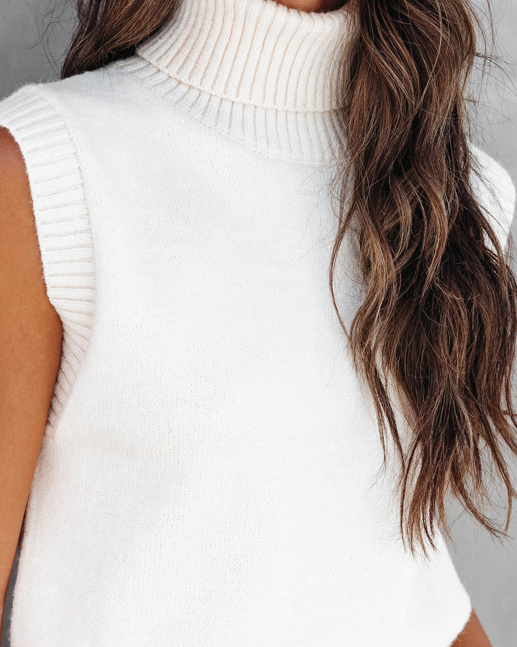 Peyton Knit Turtleneck Sweater Vest - Cream - Se7enfashion