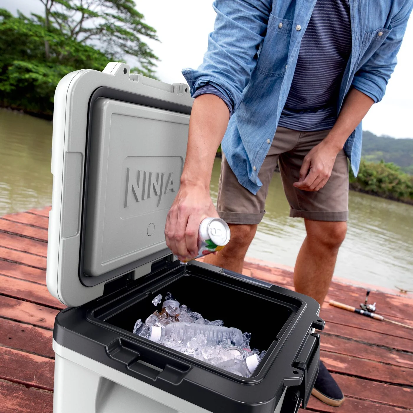 Premium ice retention