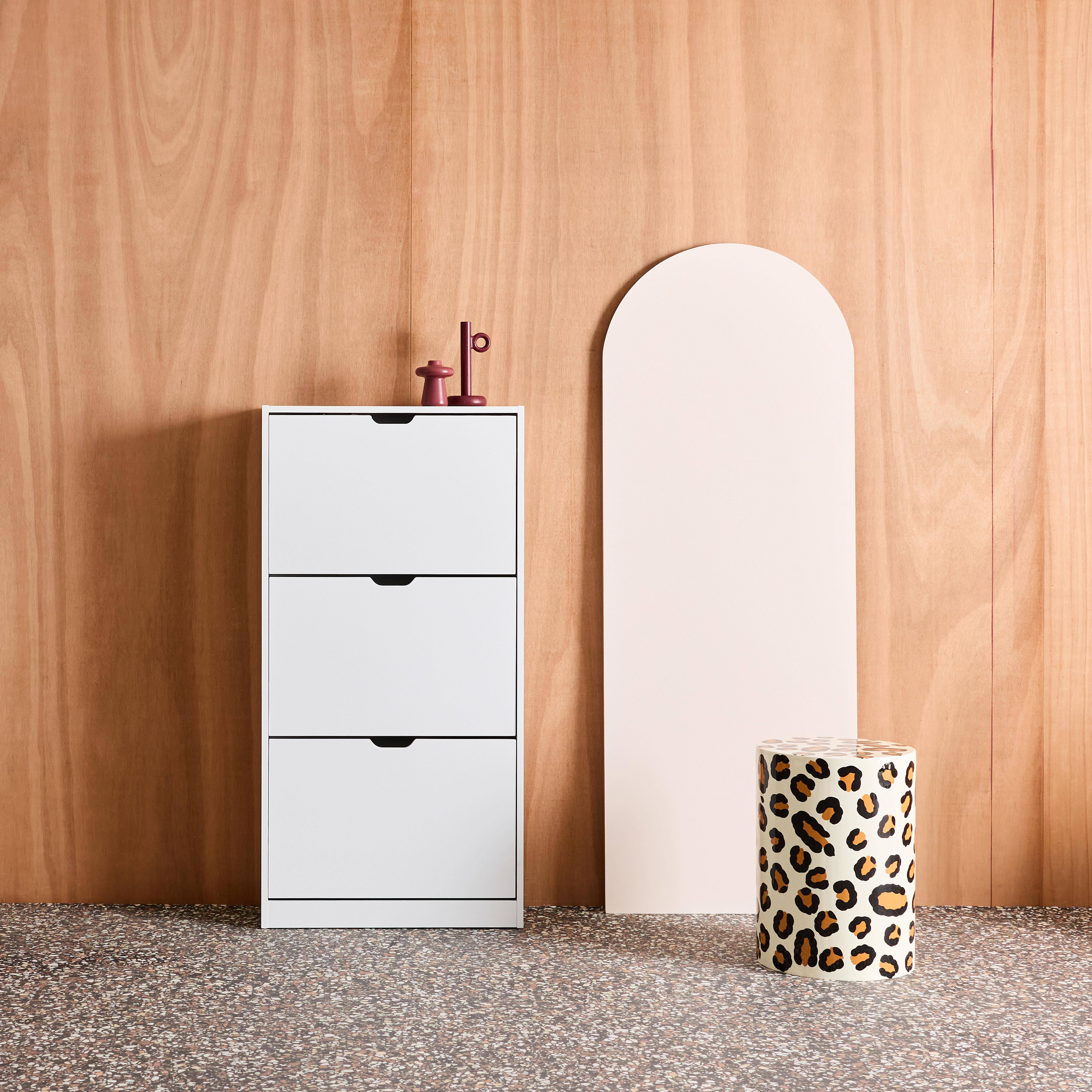 Shooz - Mueble zapatero decorativo de madera con 3 cajones