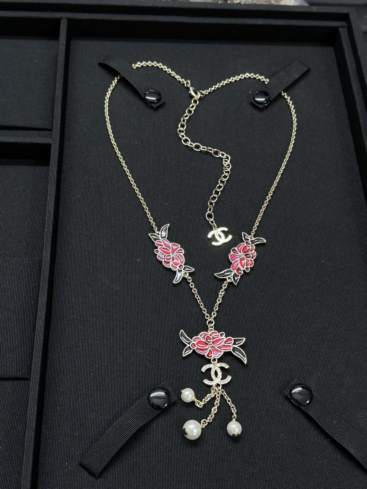 Chanel Flower Pearl Tassel Sweater Chain Necklace - Original Replica Club
