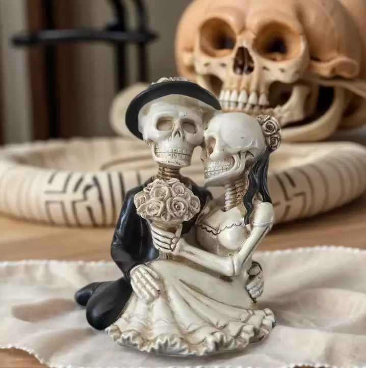 Till Death Do Us Part™ Skeleton Couple Wedding Figurine
