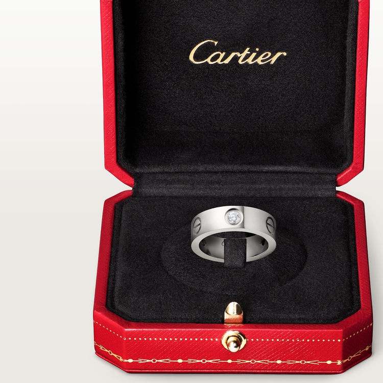 Replicate LOVE ring, classic model, 3 diamonds(1:1 replica) - Original Replica Club