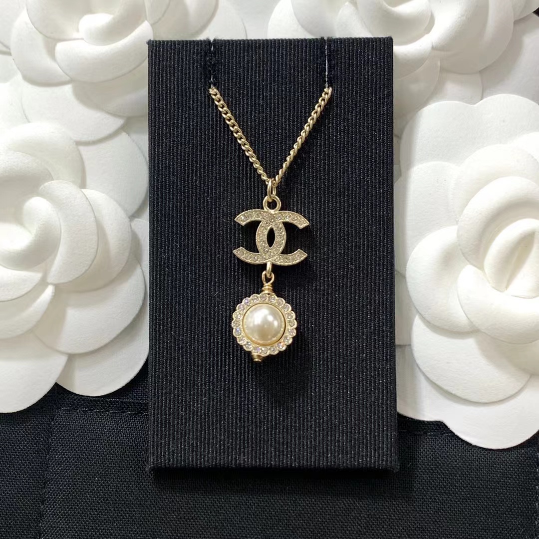 Chanel Minimalist Double C Pearl Drop Necklace - Original Replica Club