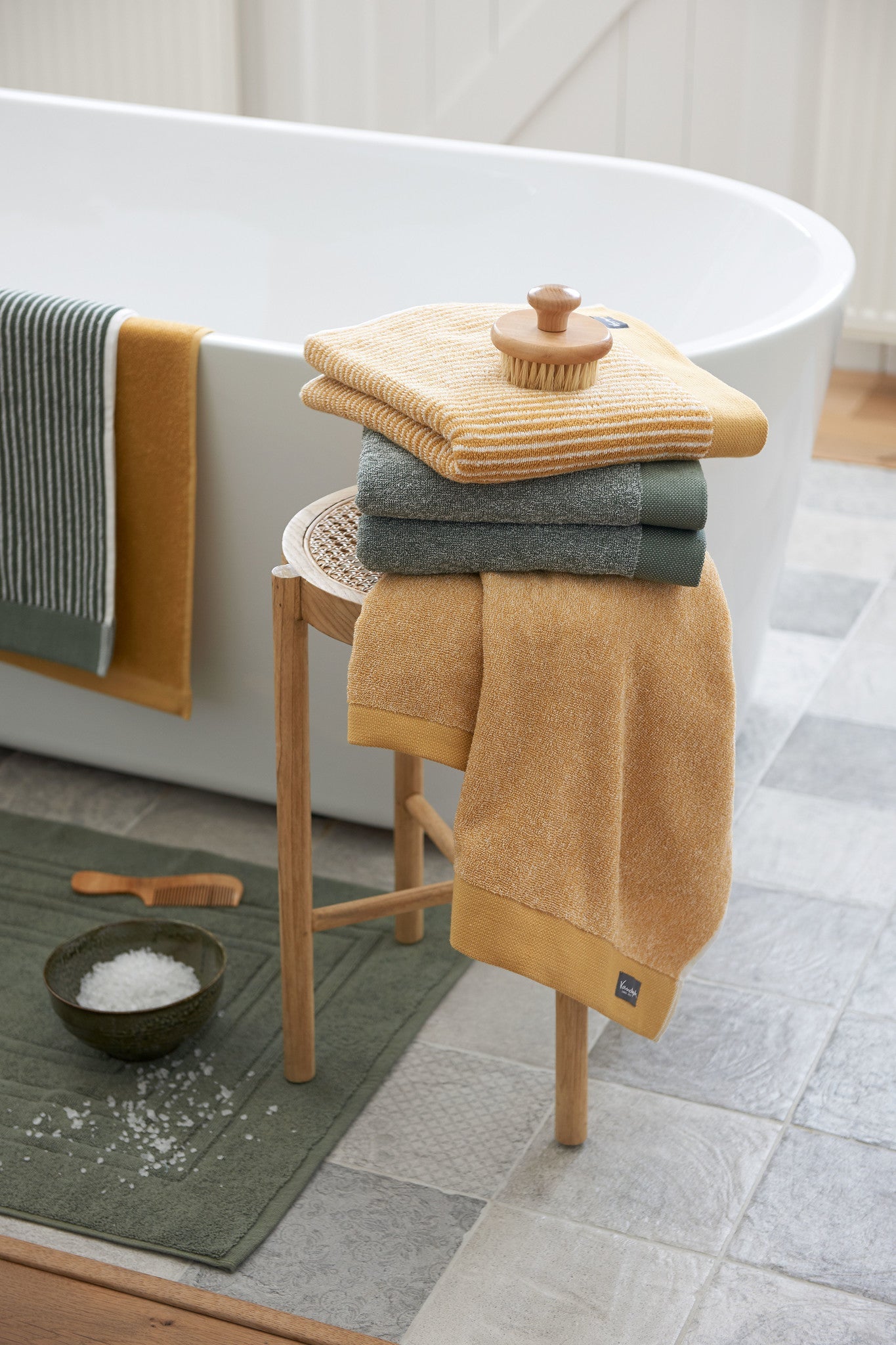 Home Badtextiel Petit Ligne Olive   70 x 140 cm   Groen   Katoen