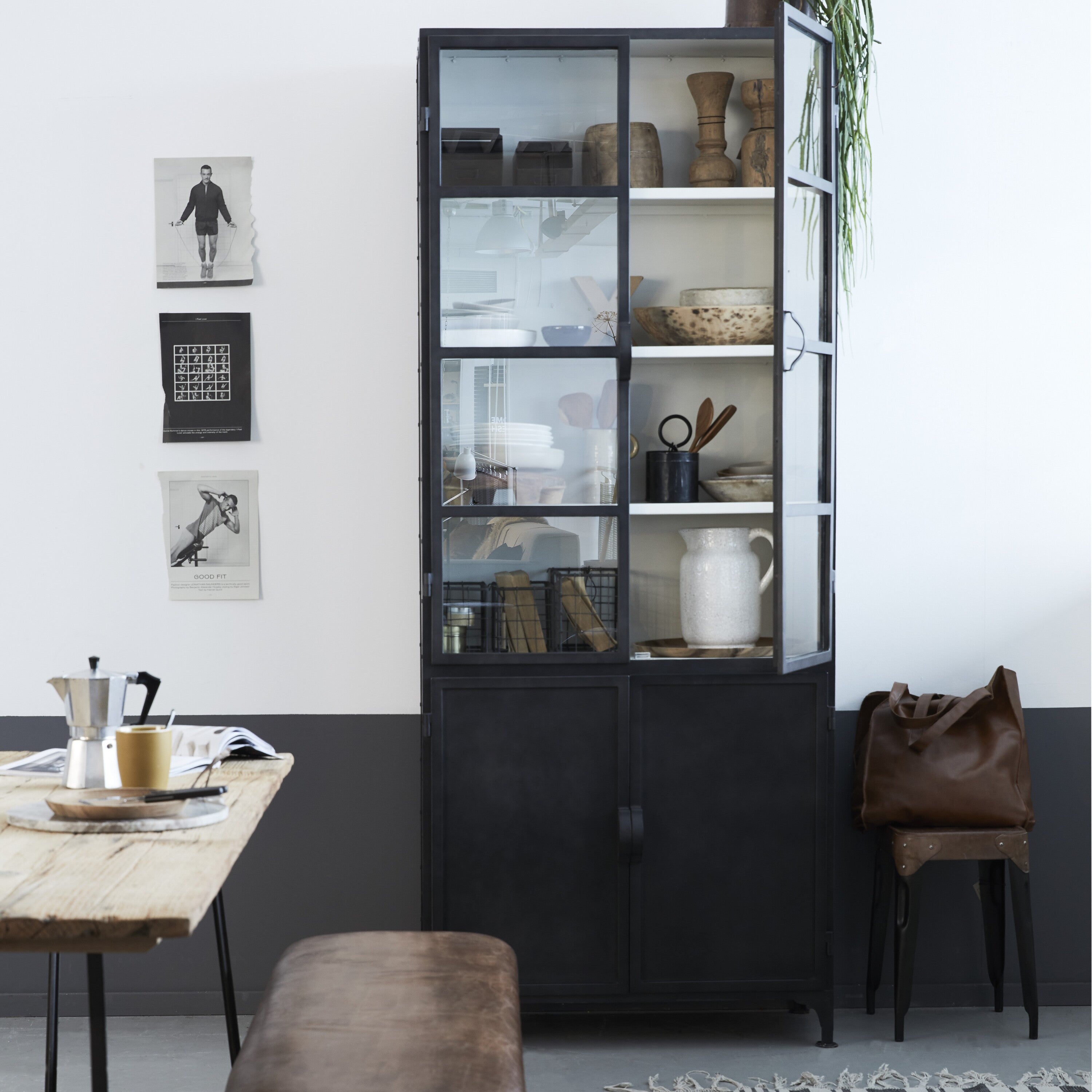 New Routz Seattle Vitrinekast