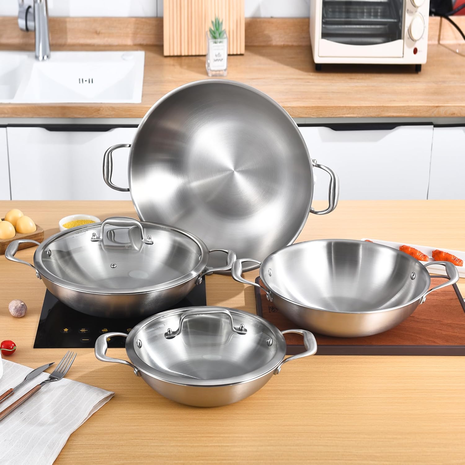 LOLYKITCH 11 Inch Tri-Ply Stainless Steel Wok Pan with Lid,Deep Frying Pan,Jumbo Cooker,Induction Wok,Suit for All Stoves,Dishwasher and Oven Safe.